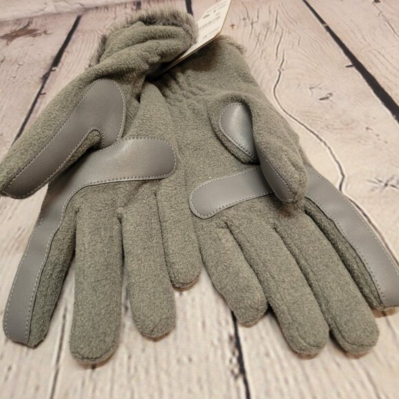 Isotoner Signature Women's Stretch Fleece Overlap Water-Repellent Gloves - Picture 3 of 5